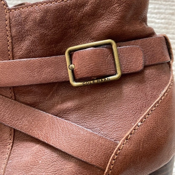 Cole Haan Cassidy Ankle Heeled Boots Leather Brown Buckle Size 11 - Picture 9 of 16